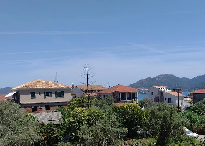 Evi\'S House
